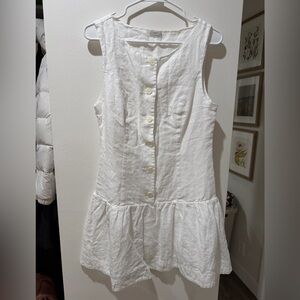 White Sleeveless Button-Down Dress